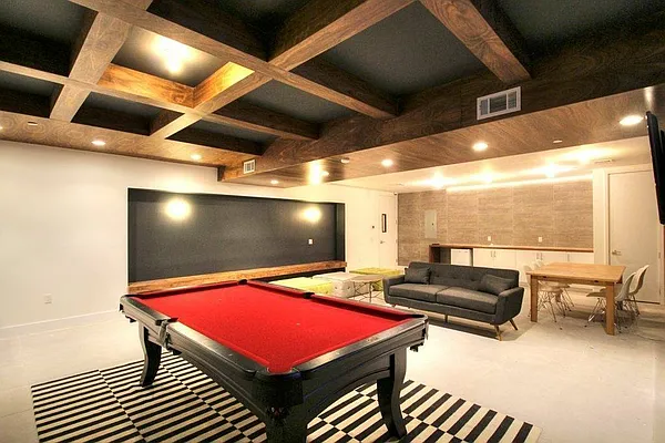 Rented by Brooklyn Group | media 28