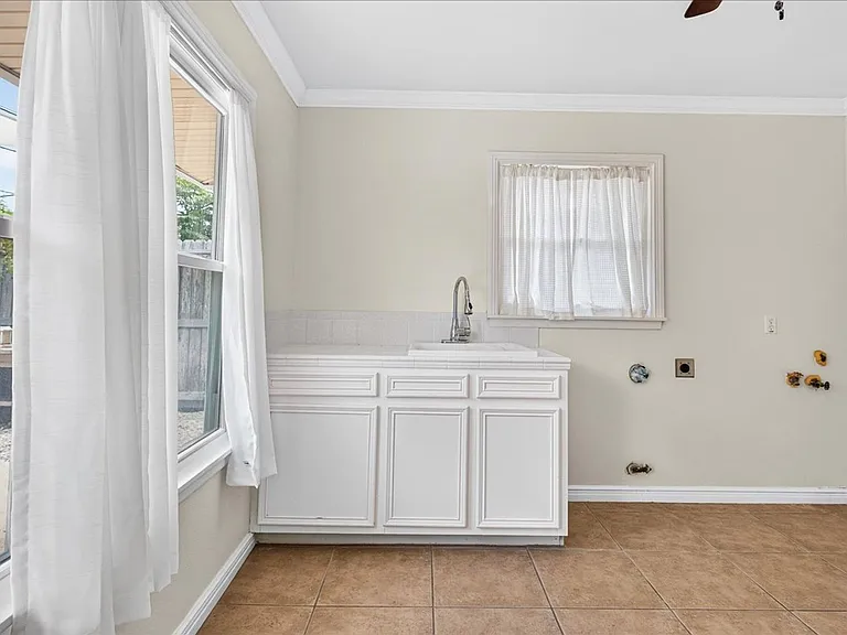 609 Peerman Pl — Photo 19