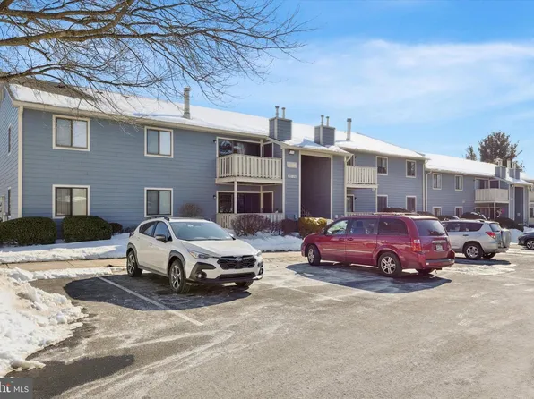 1712 Morris Ct, North Wales, PA 19454