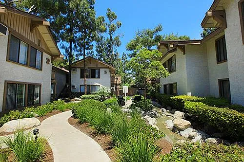 1840 W La Veta Ave — Photo 24