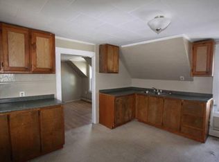 17 Pine St #2, Waterville, ME 04901