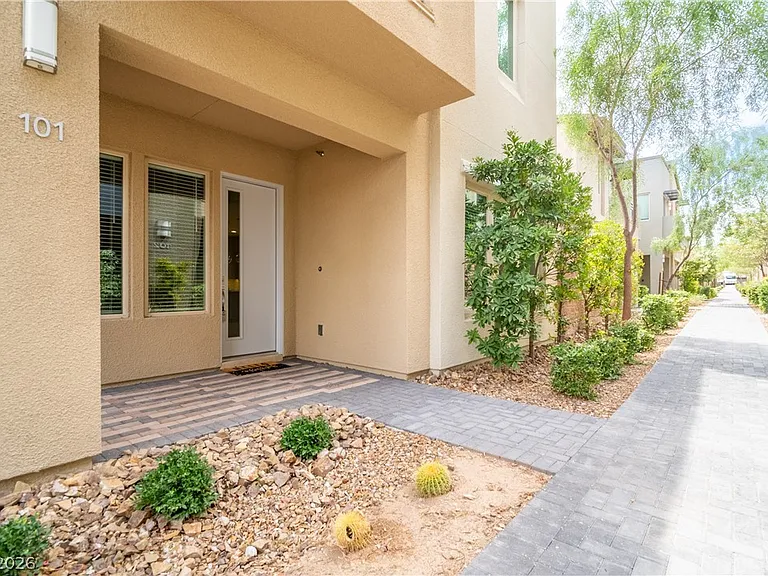 11250 Cactus Tower Ave #101 — Photo 3