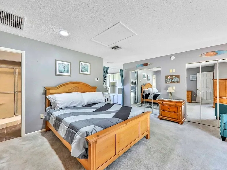 1371 Talbott Cir — Photo 20