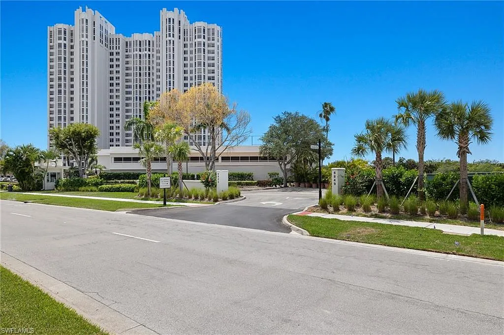 3 bed, 3.0 bath, 2515 sqft, $16,000 — Photo 1