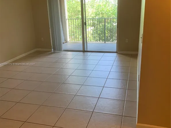 4848 N State Road 7 #4305, Coral Springs, FL 33073