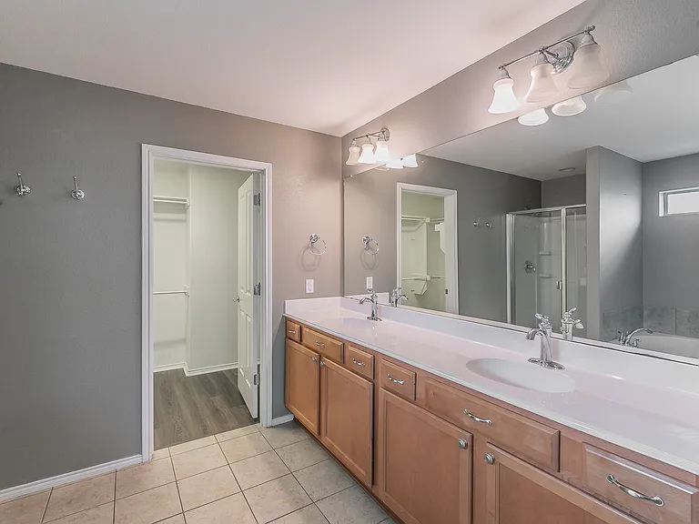 4521 Sheldon Trl — Photo 28