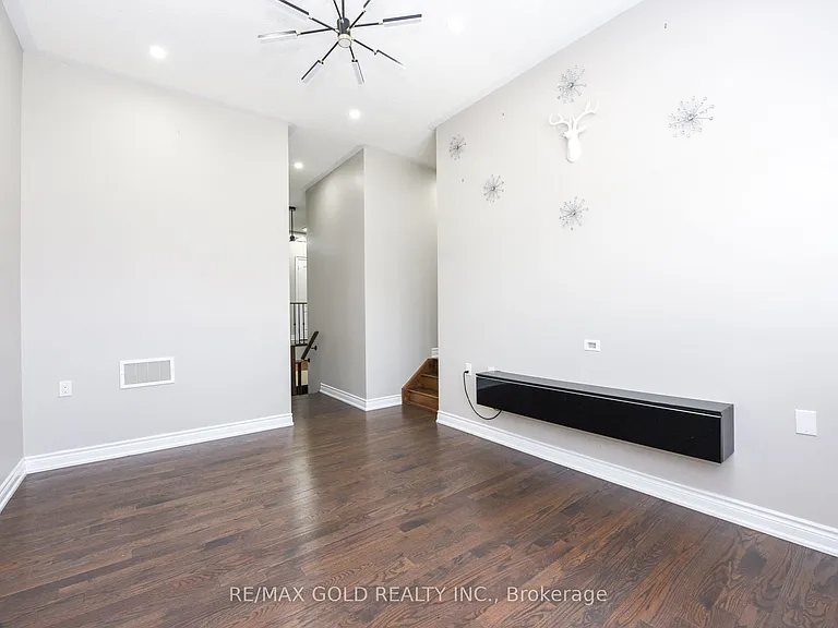 1270 McPhedran Point — Photo 45