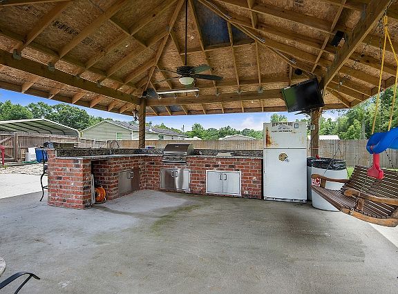 5th image of 8367 Annie Oak Dr