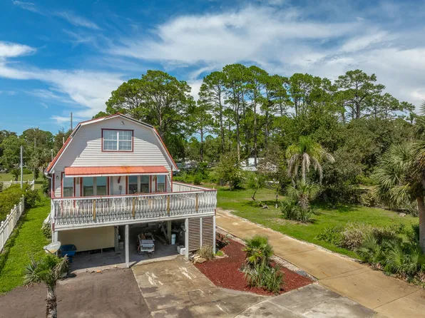 607 Highway 98, Eastpoint, FL 32328