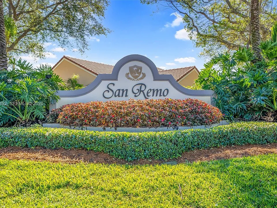 1231 Sorrento Dr #1231