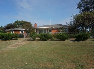 407027 Highway 266, Henryetta, OK 74437