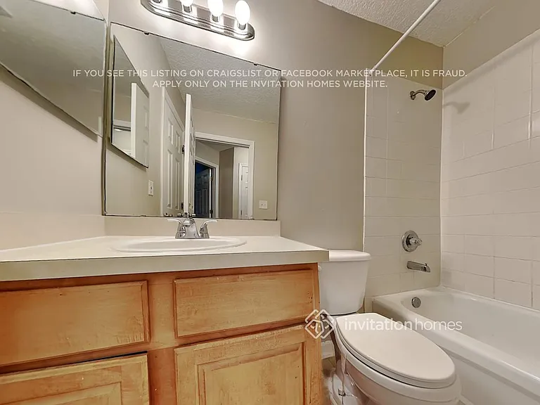 13948 Bradley Cove Rd — Photo 19