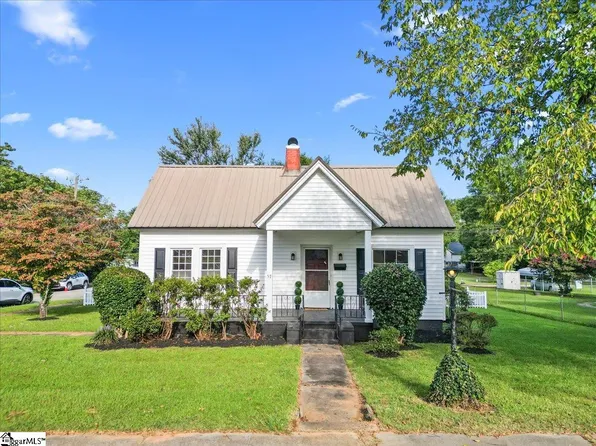 57 Allen St, Greenville, SC 29605