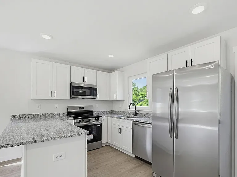 244 S Caldwell Ave #244 — Photo 5