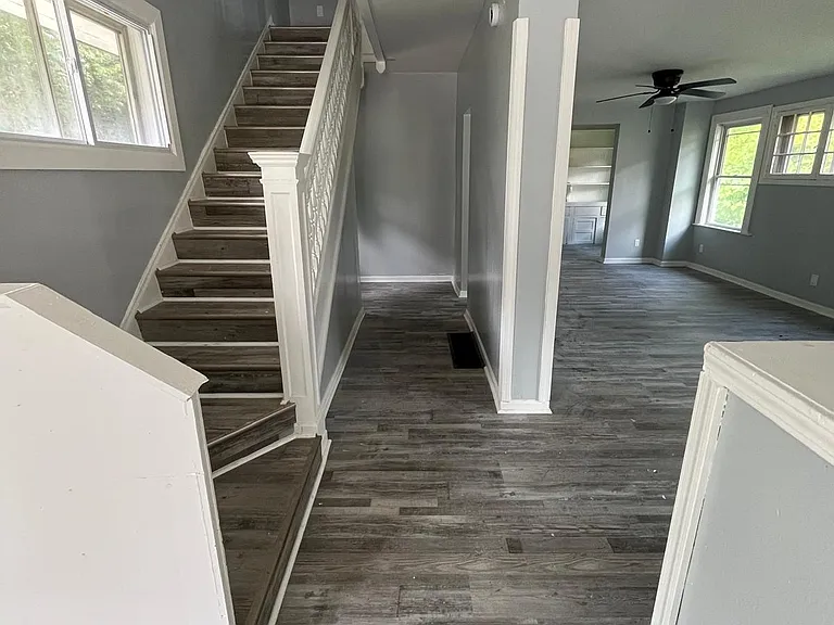 3006 Glenway Ave — Photo 26