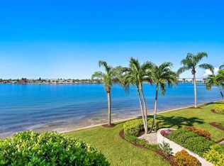 6093 Bahia Del Mar Cir APT 275, Saint Petersburg, FL 33715