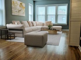3739 W Argyle St, Chicago, IL