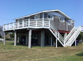 6 Oliver St, Mattapoisett, MA 02739