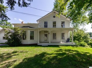 9 Half Circle Rd, Germantown, NY 12526