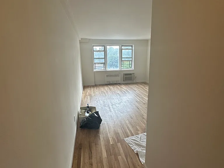 675 McLean Ave #5HH — Photo 11