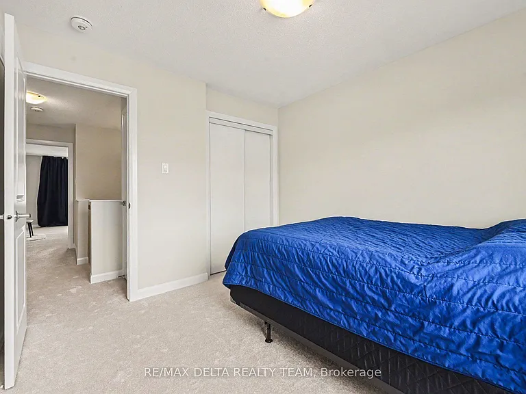 505 Convenire Row — Photo 15