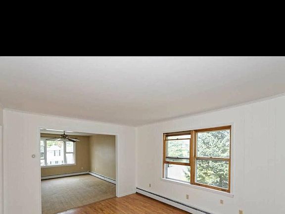 4th image of 53 Grace St #2