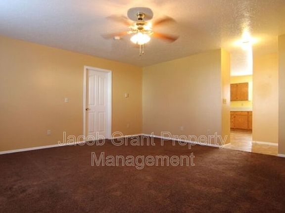 5th image of 2135 Meppen Dr Unit 2139