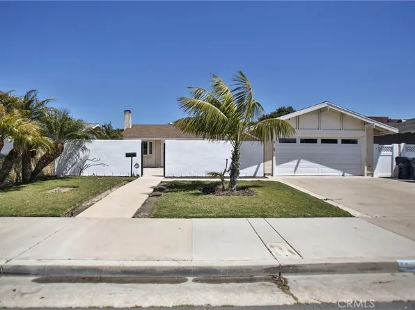 19042 Lindsay Ln, Huntington Beach, CA 92646