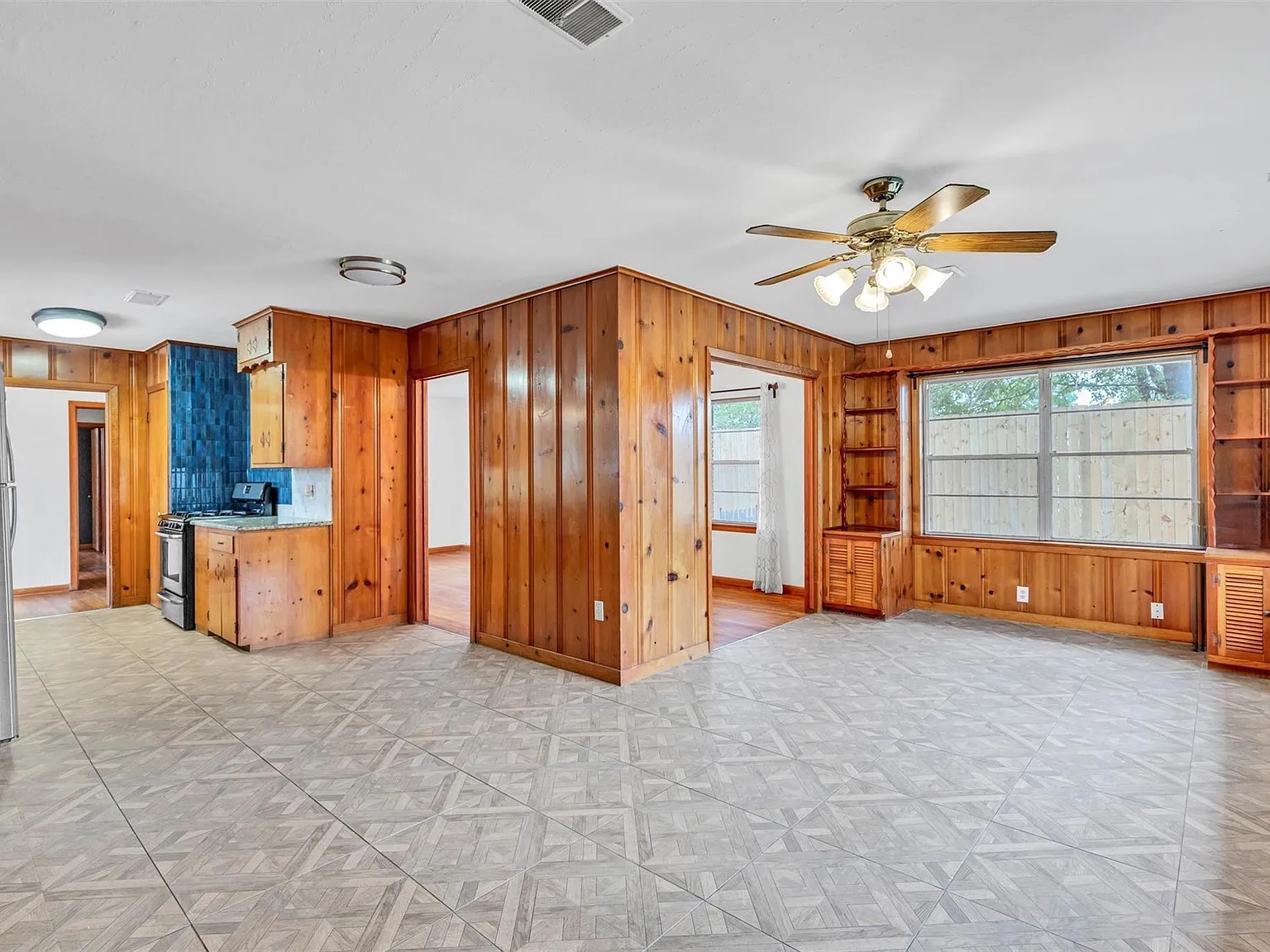 3 bed, 1680 sqft, $2,850 — Photo 3