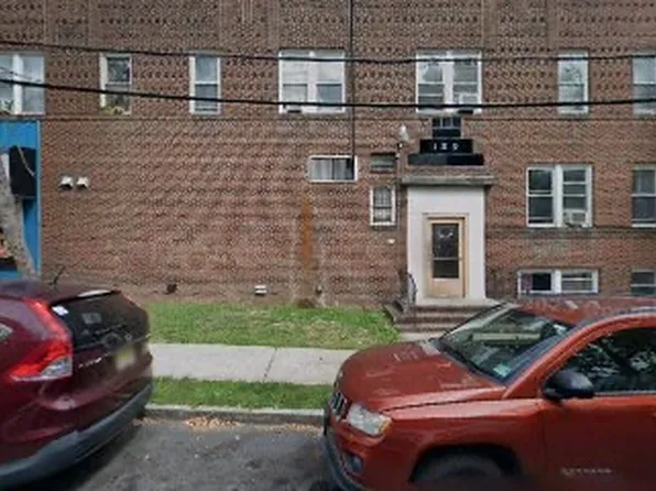 129 Schofield St #A, Newark, NJ 07106