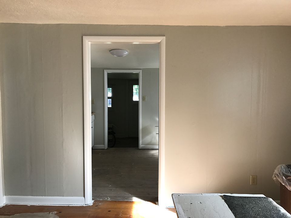 1st image of 409 Wilson Ave #House
