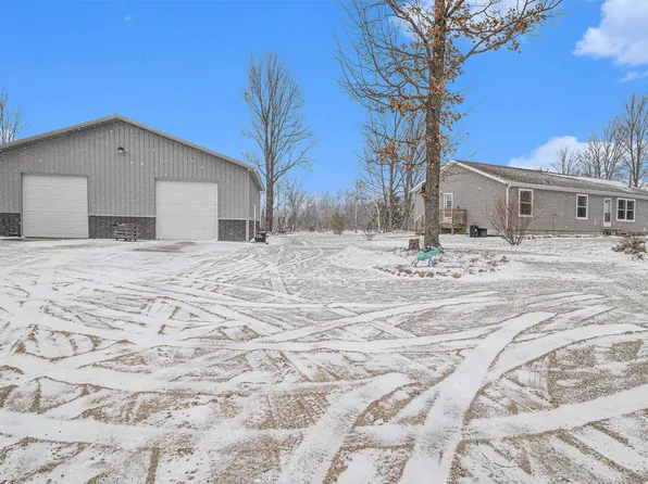 6682 Finnegan Rd, Johannesburg, MI 49751