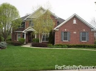 934 W Kelsey Ct, Palatine, IL 60067