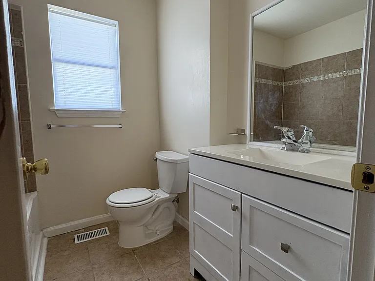 3316 Kansas Ave — Photo 6