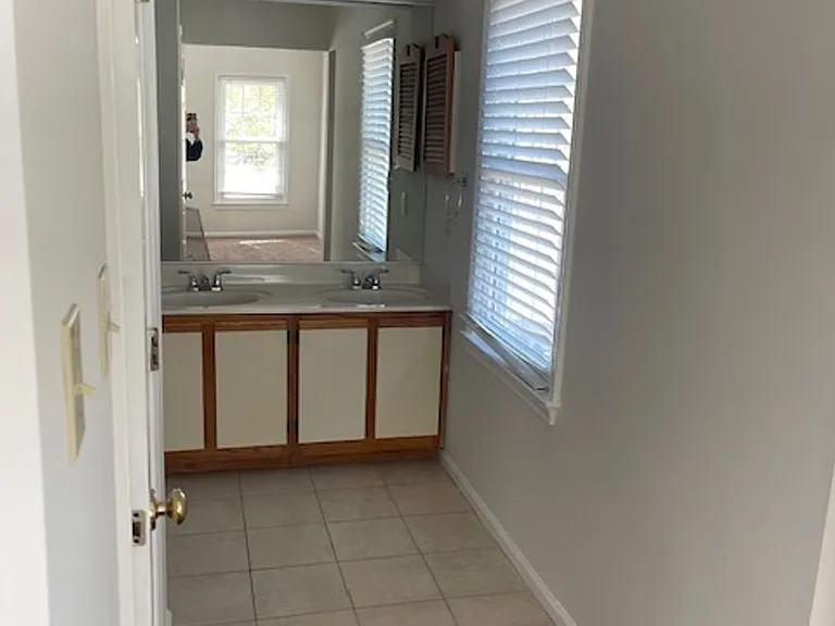 879 Rivanna River Reach — Photo 19