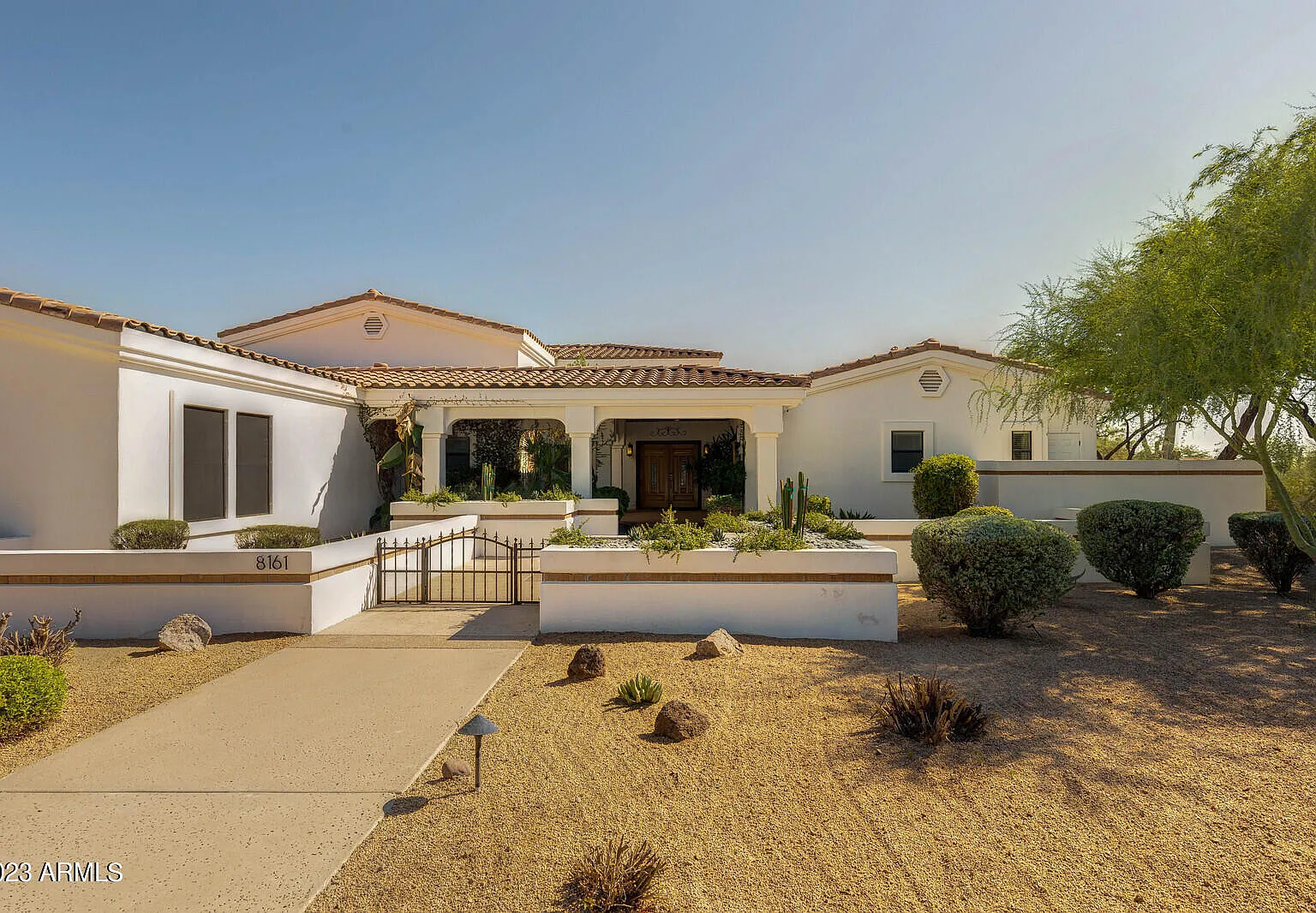 4 bed, 4.0 bath, 3078 sqft, $10,000 — Photo 3