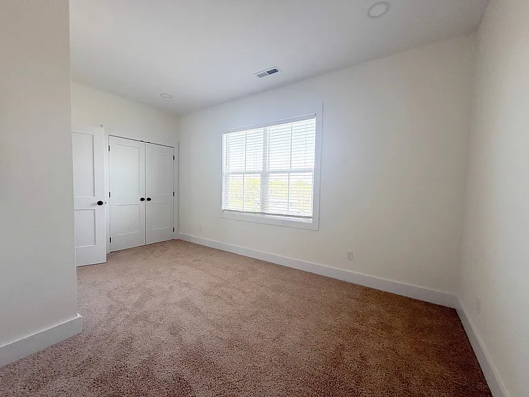 1348 Meridian St — Photo 25
