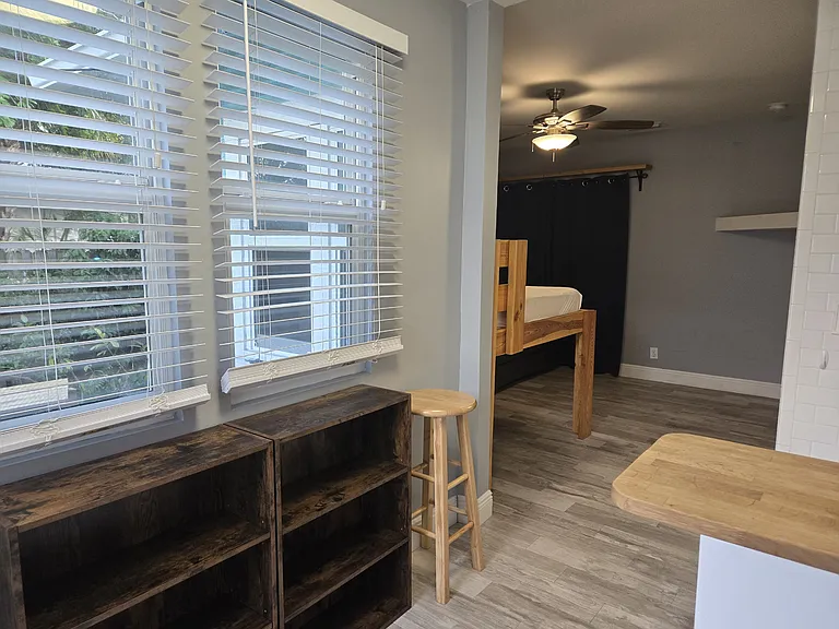 410 N Federal Hwy — Photo 6