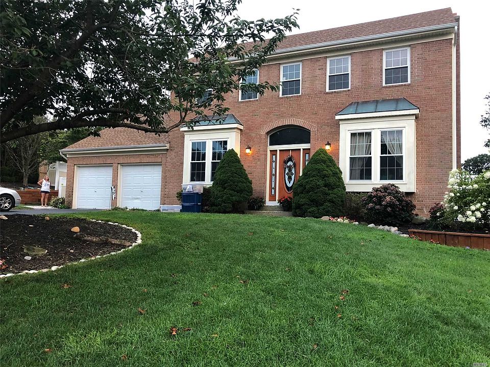 1st image of 28 Shandon Ct