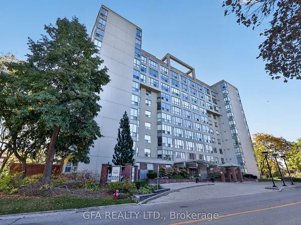 1110 Walden Cir #612, Mississauga, ON L5J 4R3