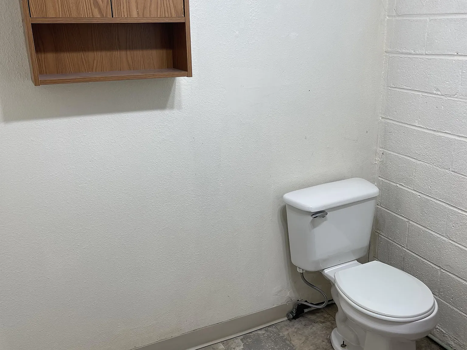 302 E. 2nd St. (East Triplex) - 3 — Photo 3