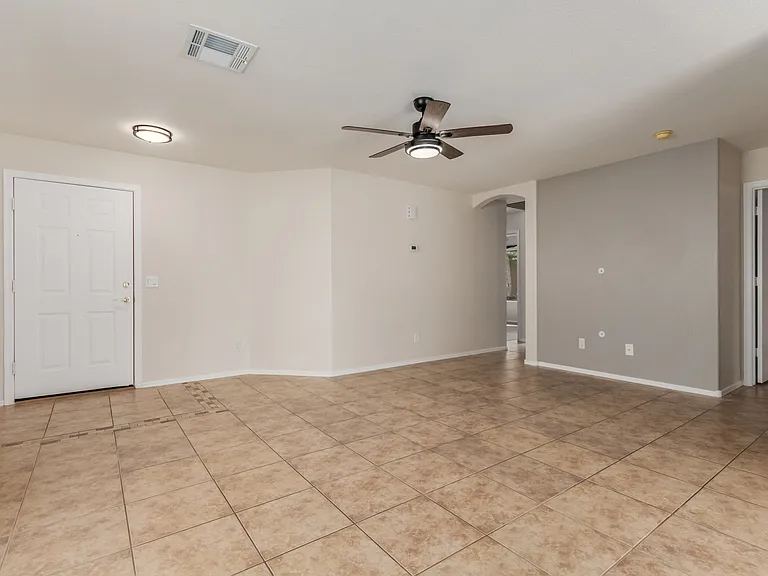 6932 S Russet Sky Way — Photo 4