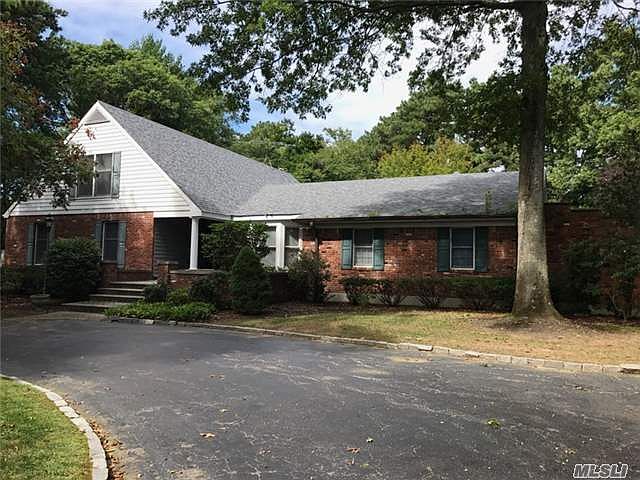 1st image of 31 Canterbury Dr