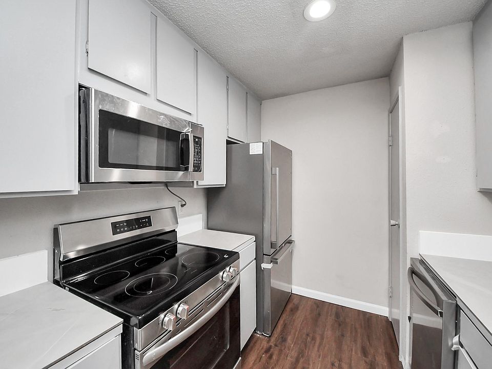 1st image of 10051 Westpark Dr APT 272