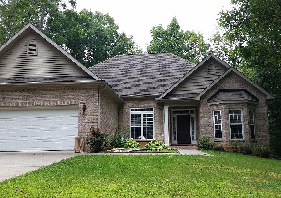 Front View - Nice Ranch Home