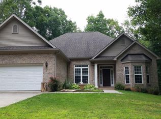 210 Oohleeno Trce, Loudon, TN 37774