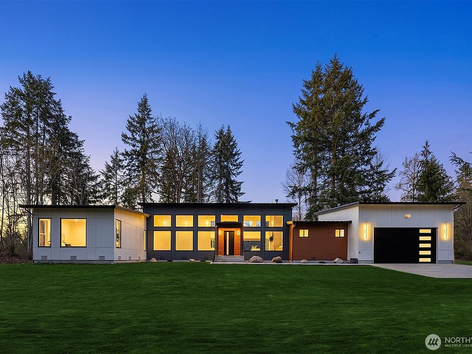 1st image of 24608 158th Avenue E