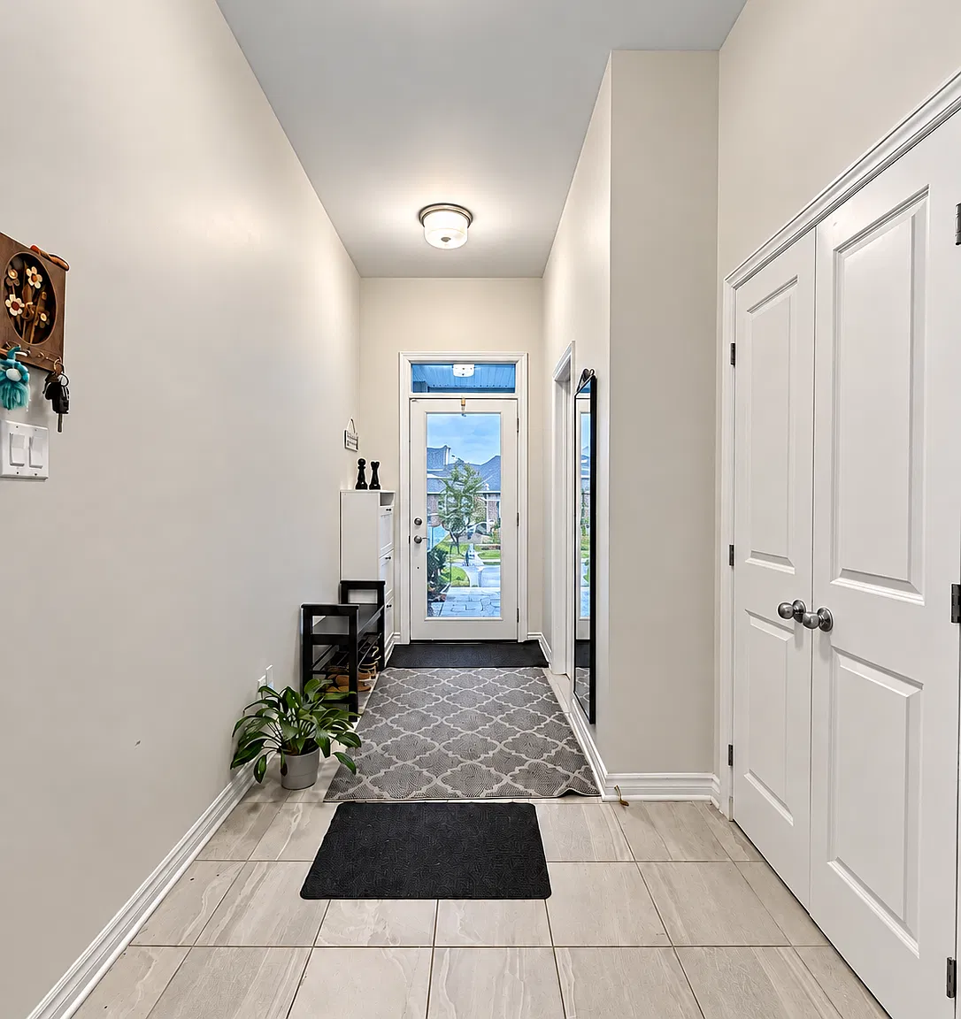 122 Angelonia Crescent — Photo 2