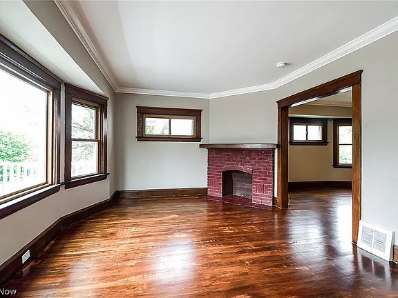 4th image of 1631 Waterbury Rd #1631