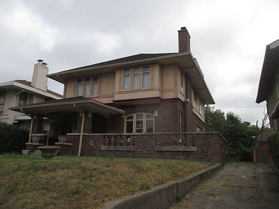 4th image of 3135 Washington Blvd